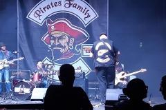 2019-pirates-family-mc-008